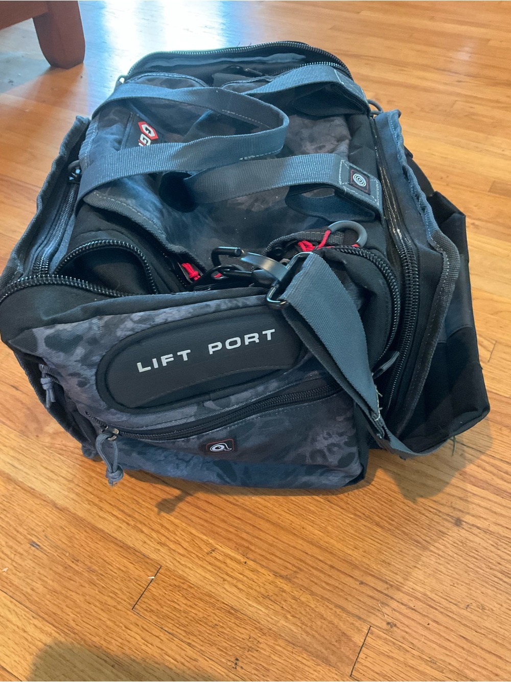 GPS Medium Range bag - NWT